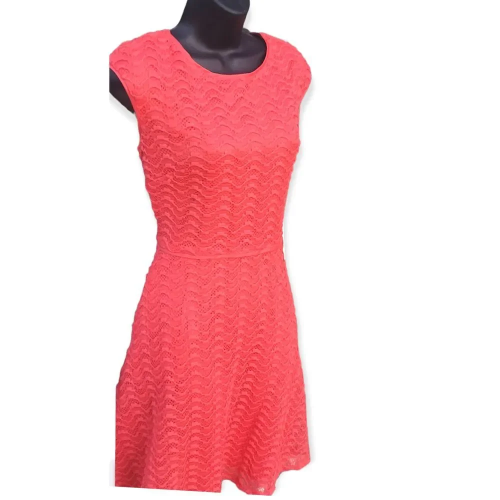 Liz Claiborne A-line Textured Short Sleeve Coral Dress Size 8 - Picture 3 of 4